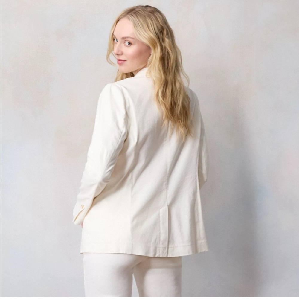 Brand New Women's Ivory Blazer Jacket, Bell Sleeves, Size XXL, NWT - Picture 6 of 8